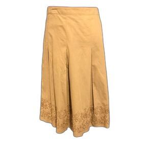 Tommy Hilfiger Skirt Women’s Size 8 Beige Pleated 100% Cotton Embroidered Hem